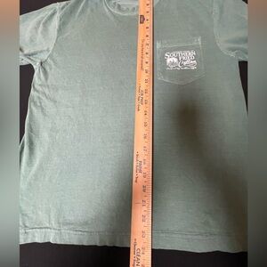Southern Fried Cotton Med Green Pocket Tee Size Med. Good condition. Preshrunk